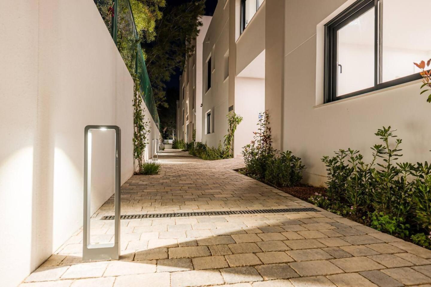 Apartament Bajo Con Jardin En La Milla De Oro Marbella Zewnętrze zdjęcie