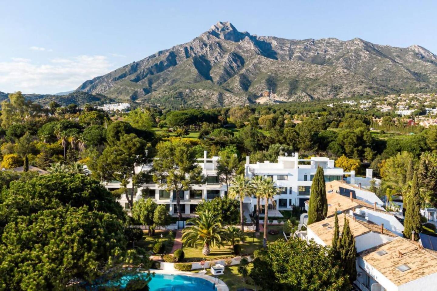 Apartament Bajo Con Jardin En La Milla De Oro Marbella Zewnętrze zdjęcie